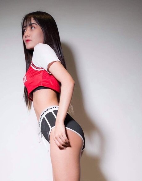 Lisia high quality model gallery