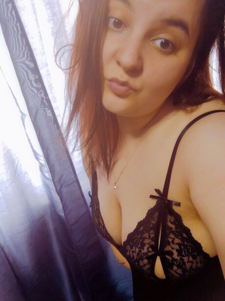 Ella83 erotic model archive