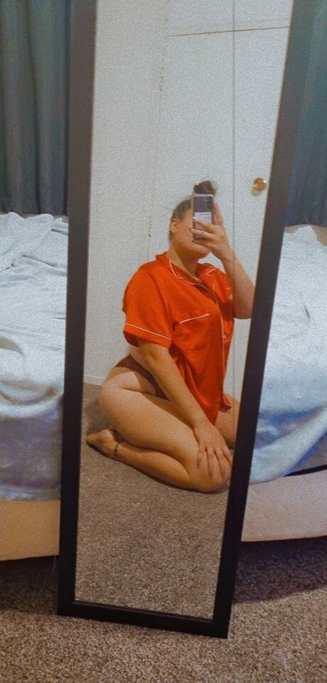 Unknown_ top star photo