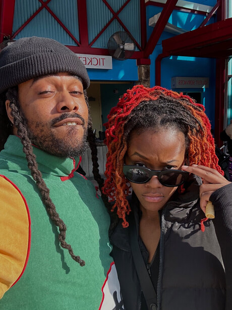 Twoo beautiful actress photo