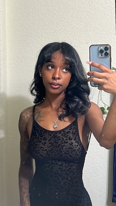 Sharee zia_ naked star galleries