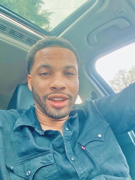 Chavareus pretty pornstar picture