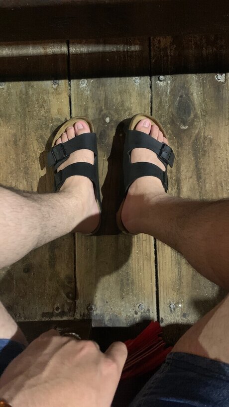 Happy Feet X pornstar nice pics