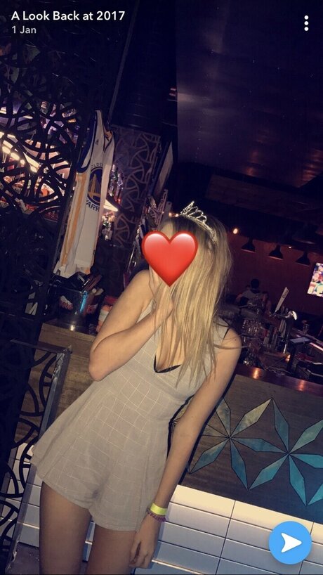 Hunnnnnnnnyyyyy pornstar xxx pictures