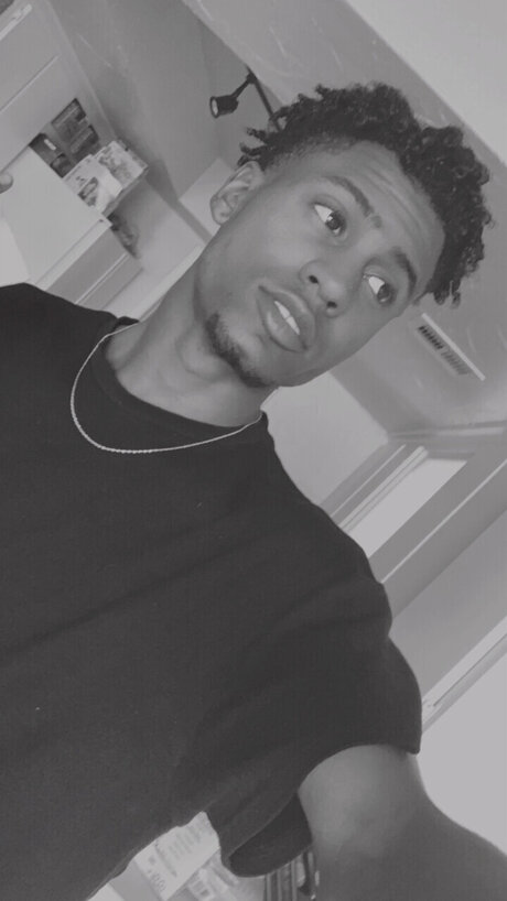 FreakyKwaune star adult archive