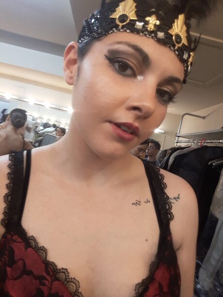 U know my name sex model gallery