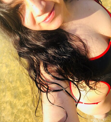 Mich Correa beautiful actress picture