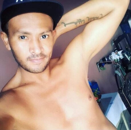 Diego Morales nice model pic