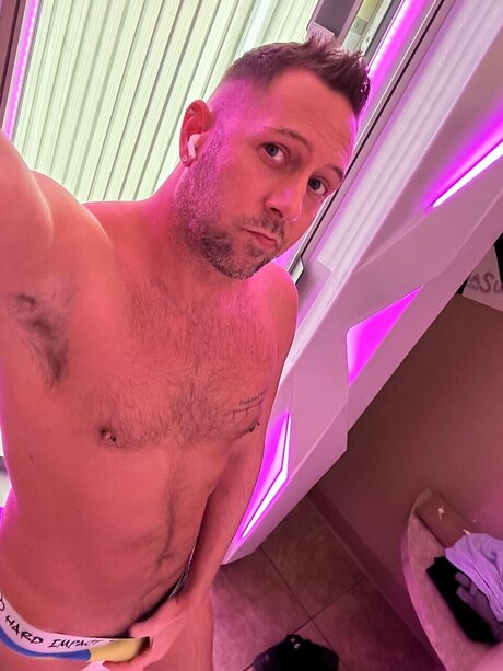 Anthonyxbarrett star nudes pics