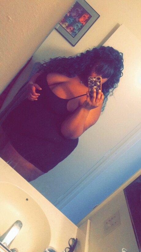 ThiccKitty420 sex star galleries