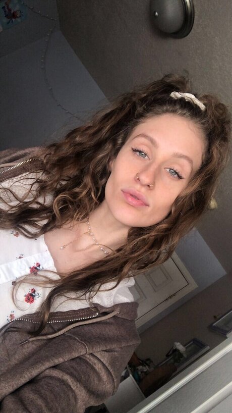 ShareBear hd pornstar pics