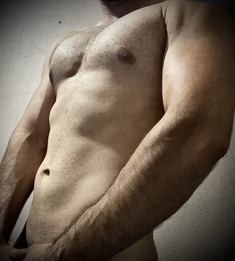 Chester model free pic