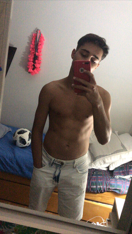 Mamarre nude model pics