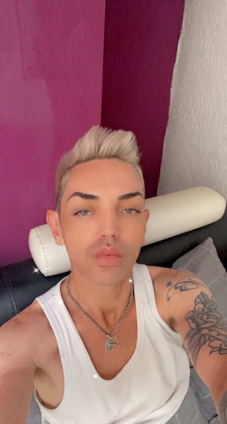 Fox Grey pornstar perfect picture