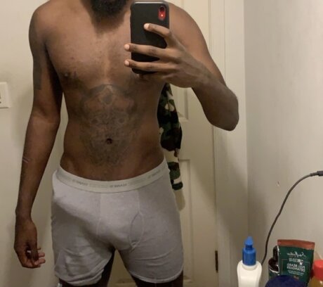 pumaloco model hd photo