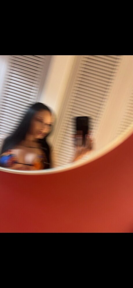 Your favorite Artist top actress photos