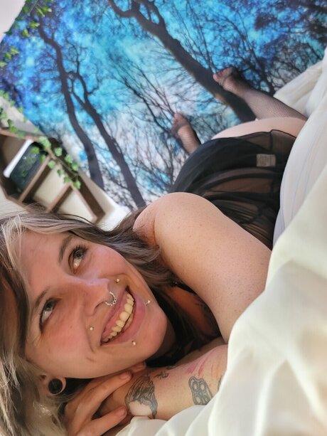 RainDropp pornographic actress archive