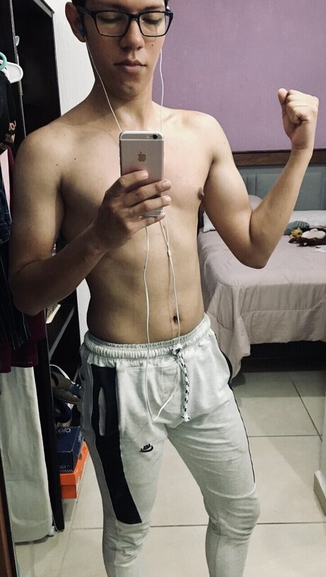 casablancas99 free star pic