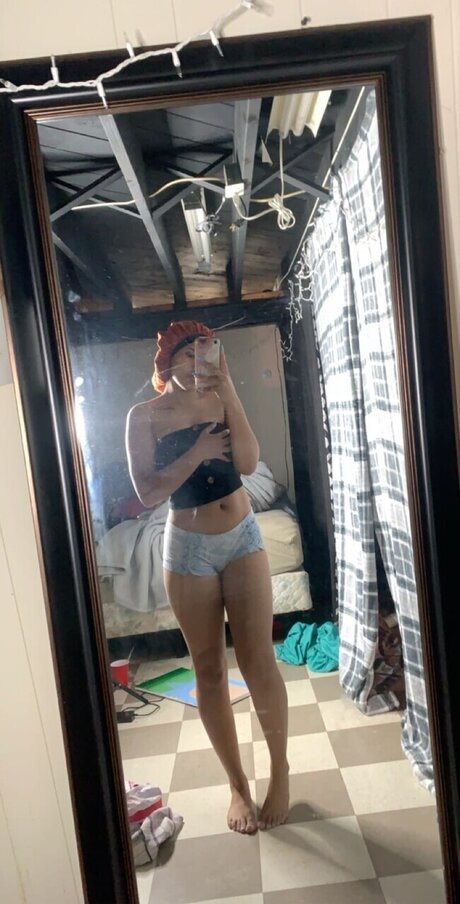 Katieeee pornstar naked picture