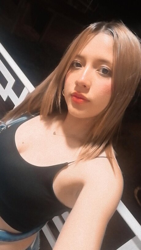 EvelynMass model nudes picture