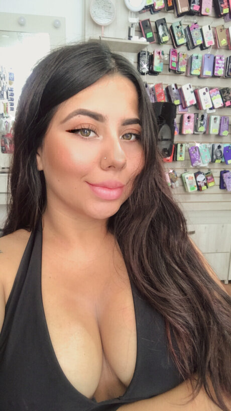 Valentina luna star free images