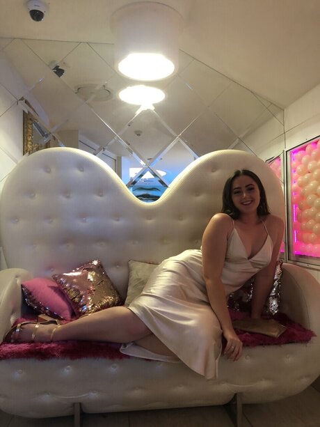 Ruby Di Costanzo sex pornstar photo