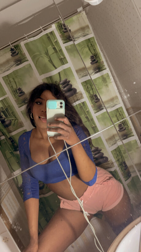 Onassis model best galleries