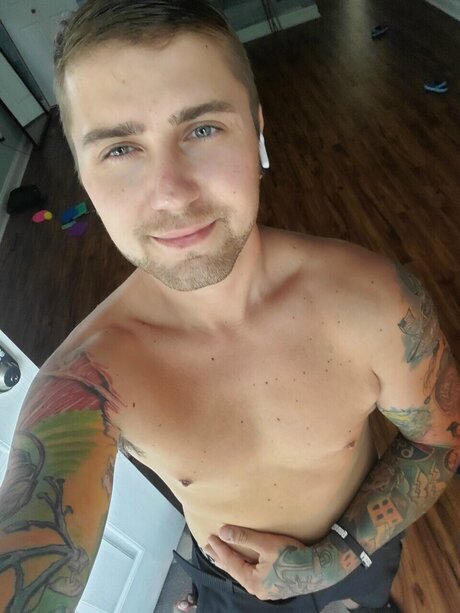 Cole Greggs nudes actress pictures