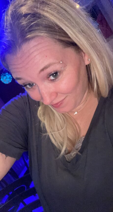 Glitter girl naked star picture