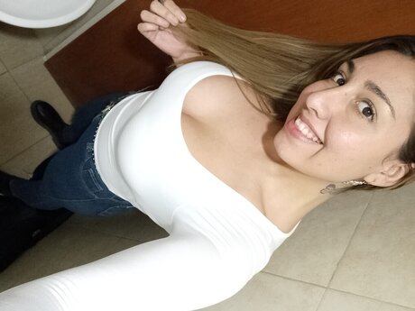 Julisa Nieva free model images