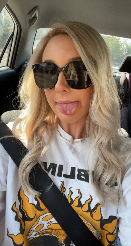 Alyssa Kelly pornstar sexy photo