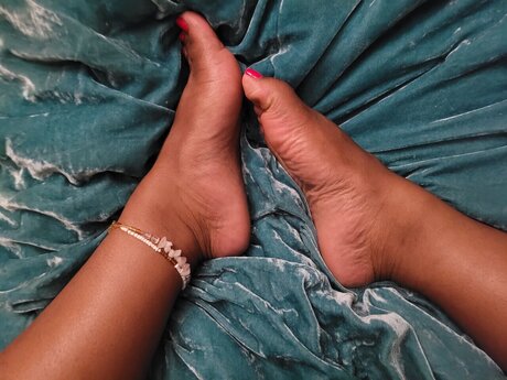 Ebony Tonae_ model adult photos