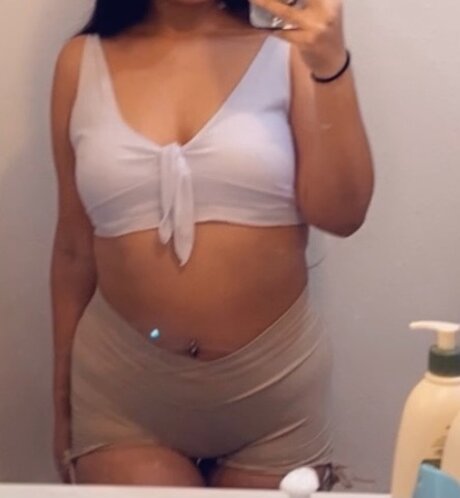 Babygirll_ high quality actress photo