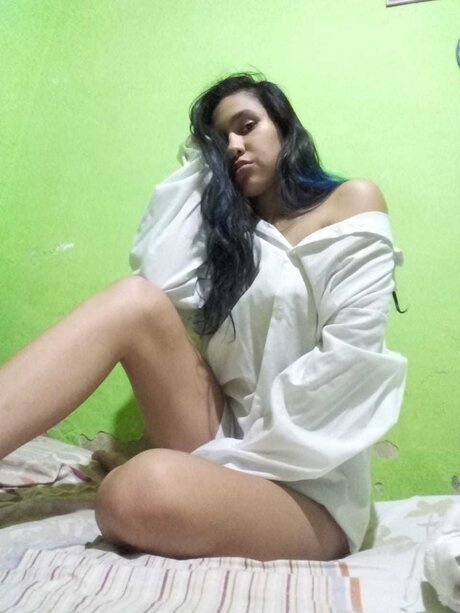 Brendi adult model photo