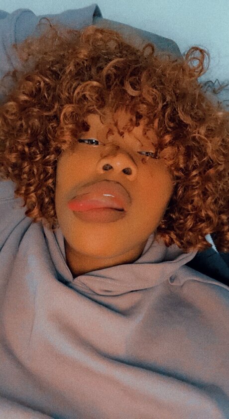 Butta model hot pics