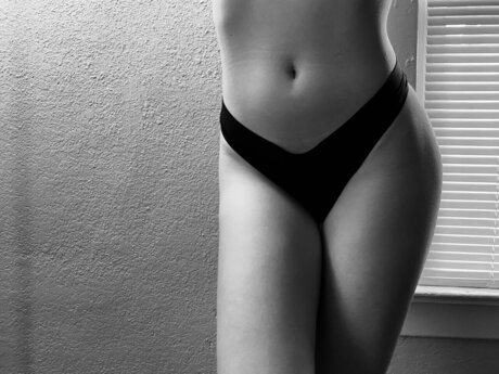 Juliet Johnson exclusive star pic