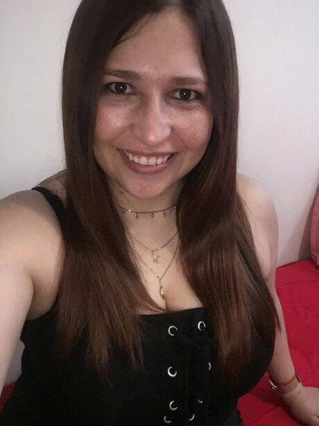 Romina Pe a star adult photos