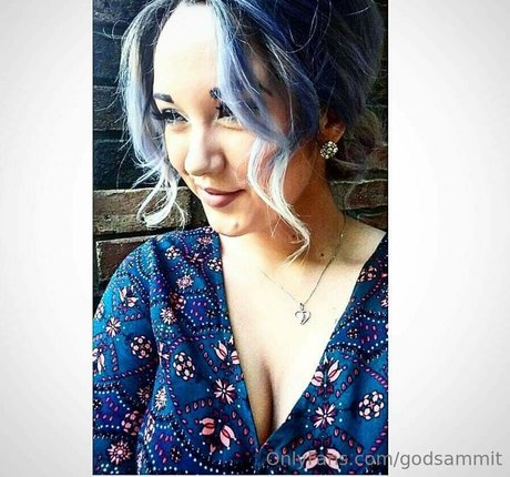 godsammit pretty model picture