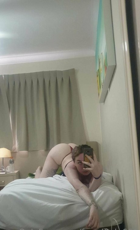 freed0nk 666 erotic actress img