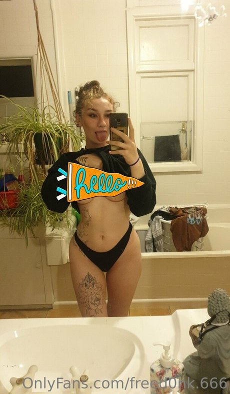 freed0nk 666 beautiful model photos