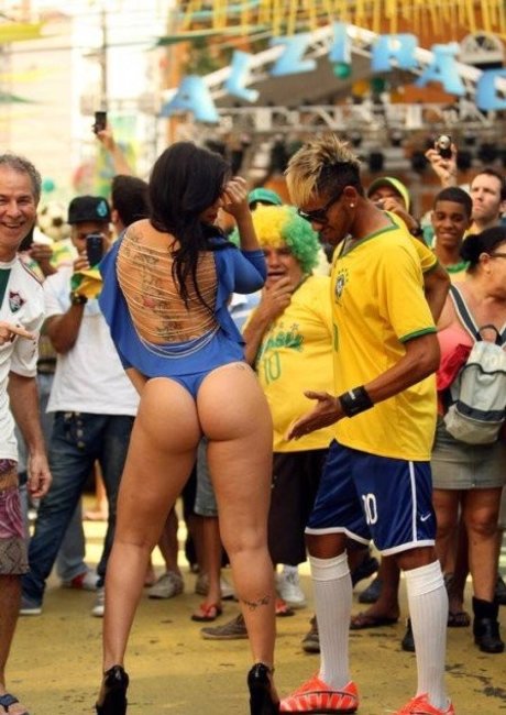 Bianca Leao star pretty pictures