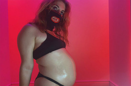 poppykoch sexy actress pic