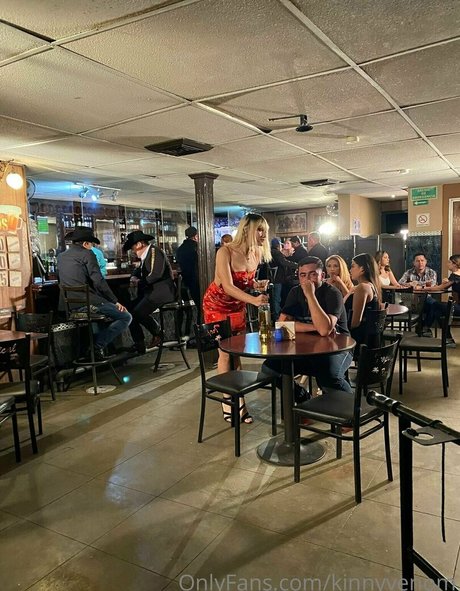 kinnyvenom top star pictures