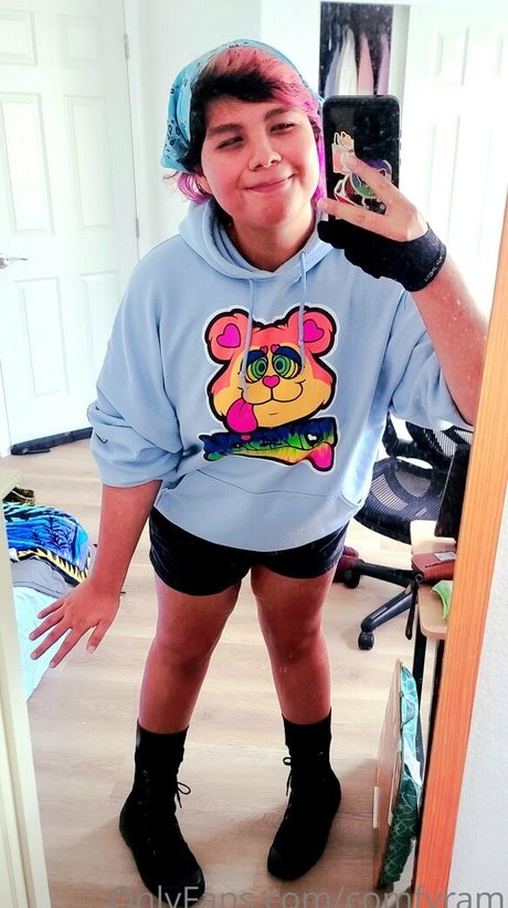 comfyram star pretty image