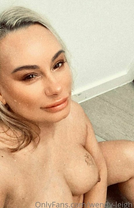 wendy leigh star perfect pictures