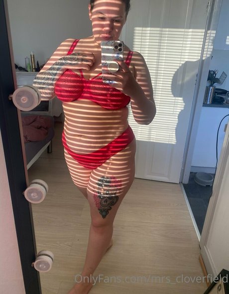 mrs cloverfield xxx model galleries