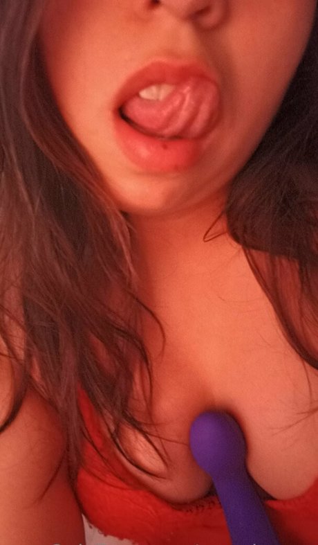 sweetarandanoss sexy pornstar pic