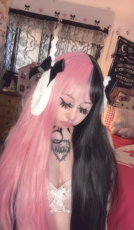 pupthigh beautiful pornstar photo