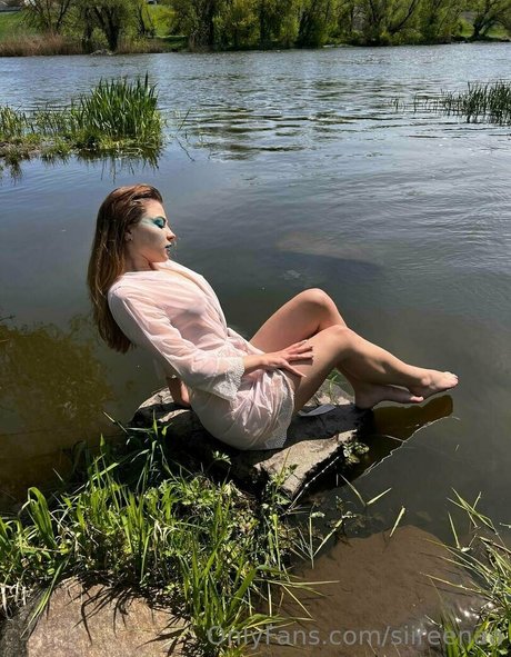 siireenaa sexy actress pics