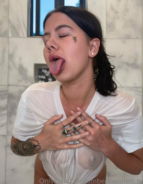 ambersxviolets tv star nude img
